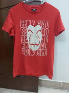 Money heist T shirt (size:pk,Eu,Usa:small excellent quality, like new)