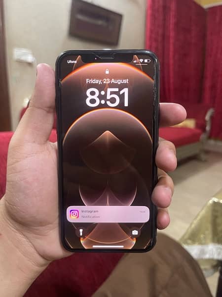 iphone 11 pro pta approved 256 GB 3