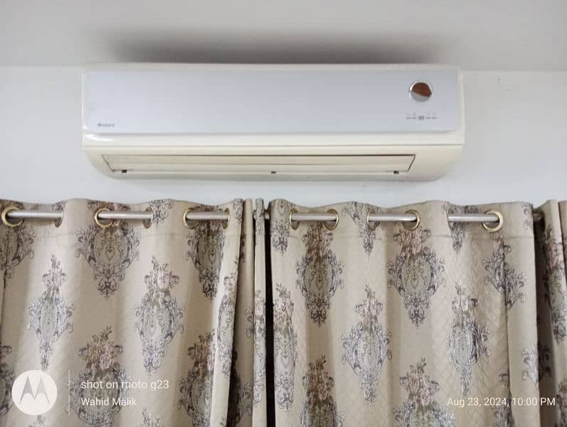 Gree Air Conditioner 1.5 Ton 3