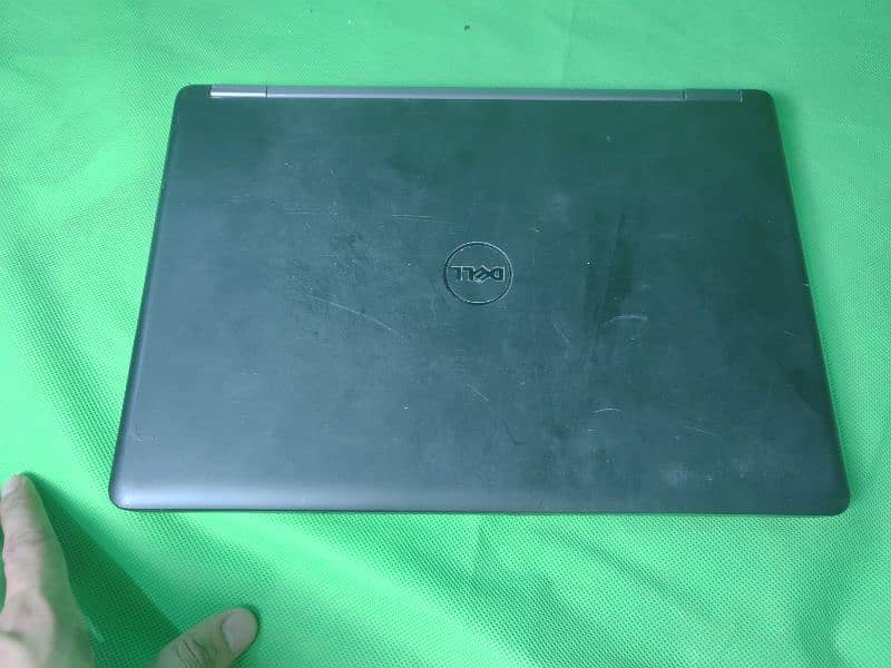 Dell Latitude 5450 19