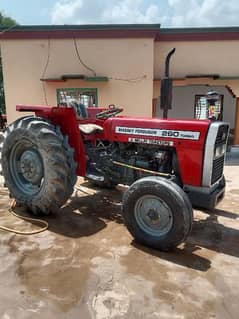 MF 260 . Model 2021 . Contact 03143590837