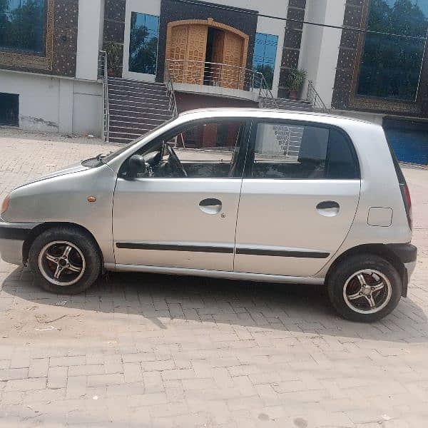 Hyundai Santro 2004 9