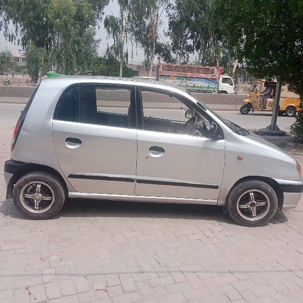 Hyundai Santro 2004 10