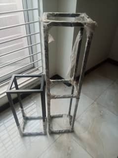 Wall hagging plant stand or side stand for disply decore 3 small