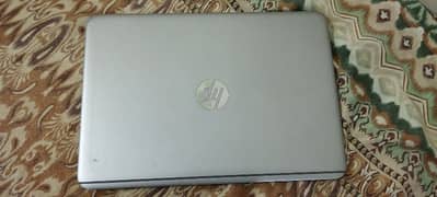 HP ELITE BOOK 1040 G3 0