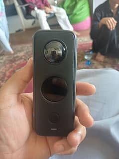 insta 360 x2