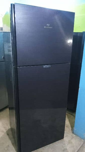 Dawlance Full Size Fridge 0