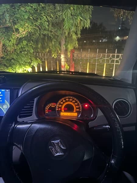 Suzuki Wagon R 2018 6