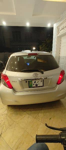 Toyota Vitz 2013/15 5