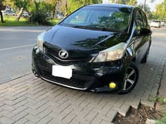 Toyota Vitz 2011 0