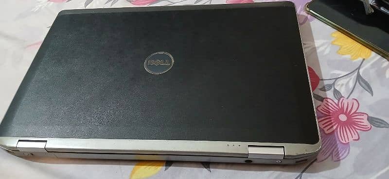 Dell E6530 1