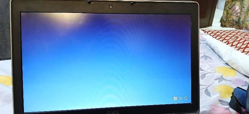 Dell E6530 5