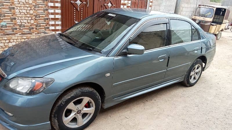 Honda Civic VTi 2004 1