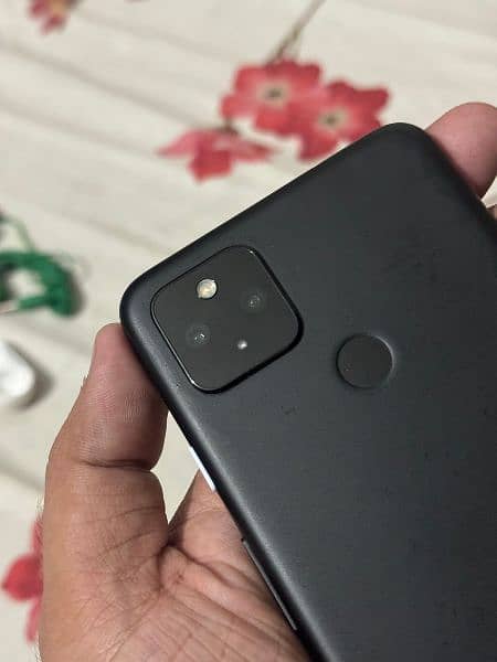 Google Pixel 4a (5G) 5