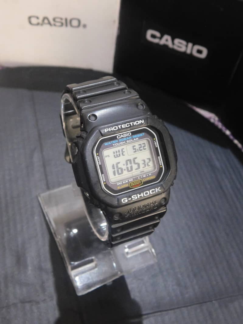 Casio G-SHOCK  G-5600E  used like new 7