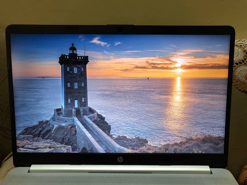 hp15 dy2095wm i5 11th gen 8/256 1080p 15.6 inches condt 10/10 7