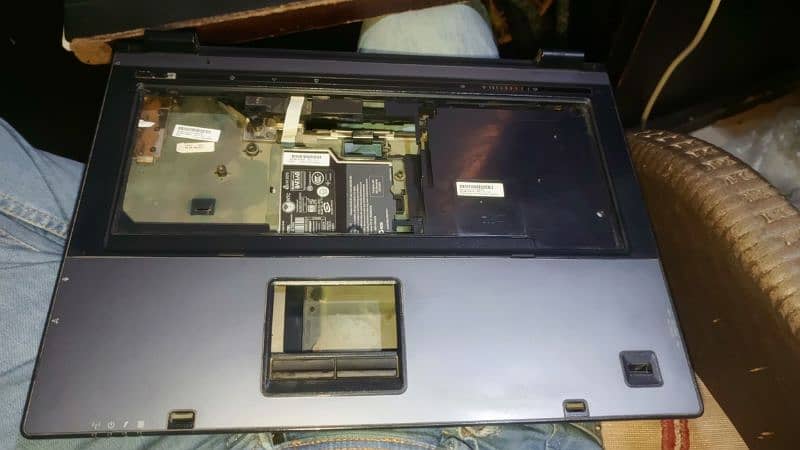 Hp Compaq 6710b body casing all ok (URGENT SELL) 6