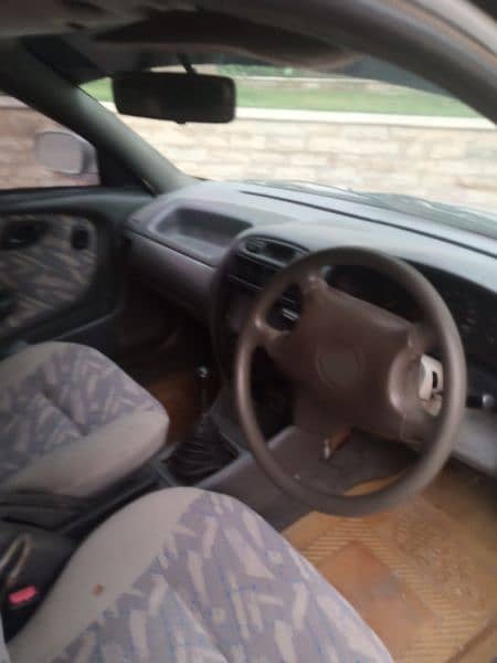 Suzuki Baleno 2004 4