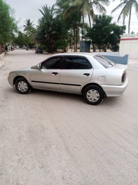 Suzuki Baleno 2004 8