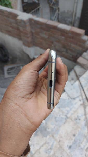 Sony Xperia 5 mark 2 faisalabad 3