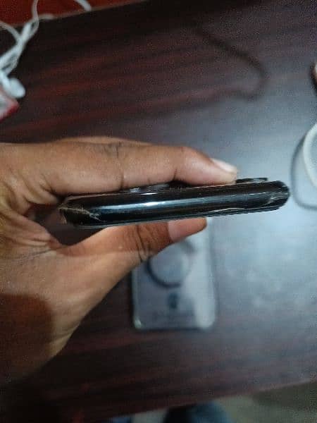 Iphone XR 64GB Non Pta sim working 5