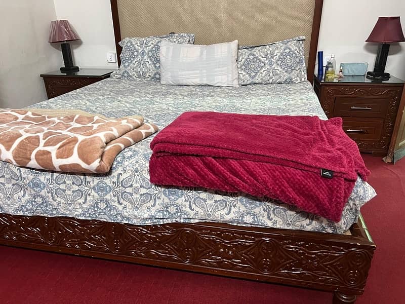 king bed pure sesham 2