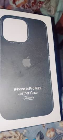 iphone 14 pro max black leather case (03326999938)