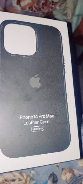 iphone 14 pro max black leather case (03326999938) 0