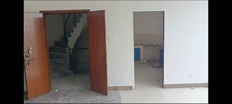 6 Marla 2nd Floor For Rent In DHA Phase 2 Block Q Pakistan ,Punjab Lahore 8