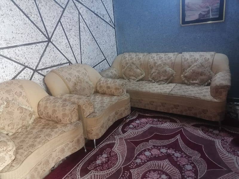 sofa for sale 5 seater with covers 1