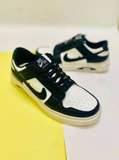 Men's sneakers