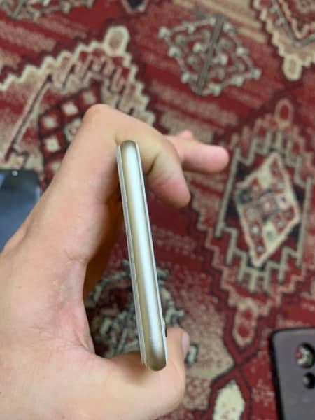 iPhone 6s Plus 126 pta proof 10/10 condition  s 5