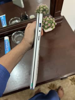 i7 7generation for sell urgent 20GB Ram 256SSD