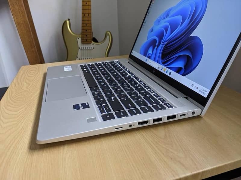 HP ELITEBOOK (640 G9) Core i5 12th Generation (Processor)16/512gb NVME 8