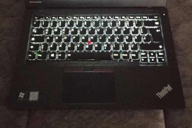 Lenovo t450s laptop 3