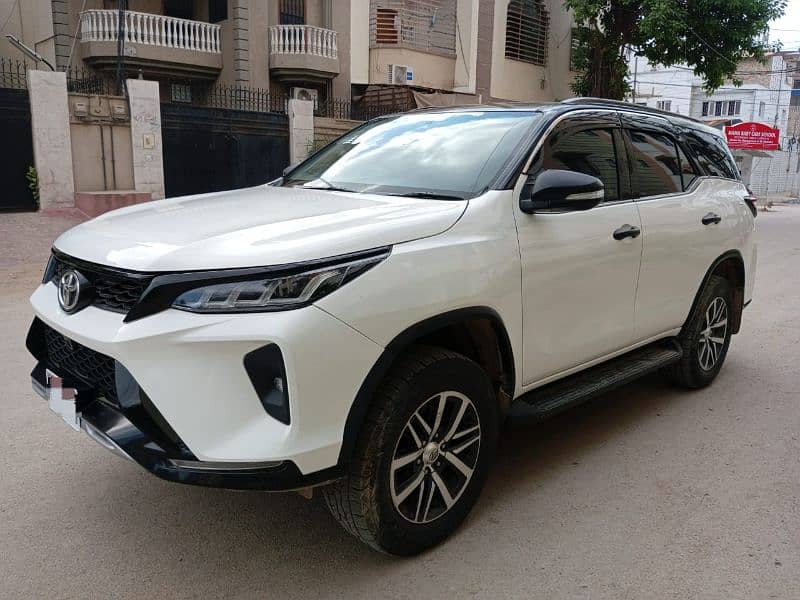 Toyota Fortuner V 2017 2