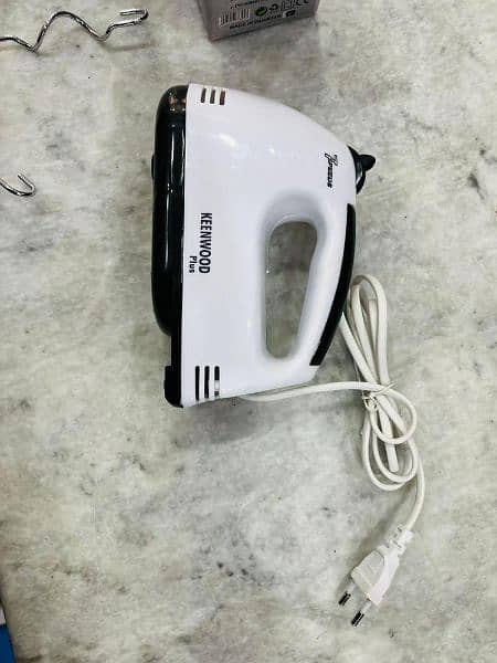 Hand Mixer 180W ,whatsap no (03145156658) 1