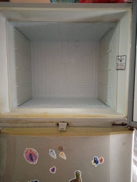 Dawlance Refrigerator 18 Cubic Feet 6