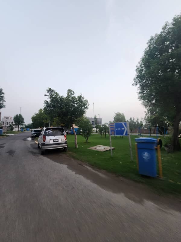 8 Marla All Dues Clear Plot Available For Sale Bahria Nasheman Lahore 7