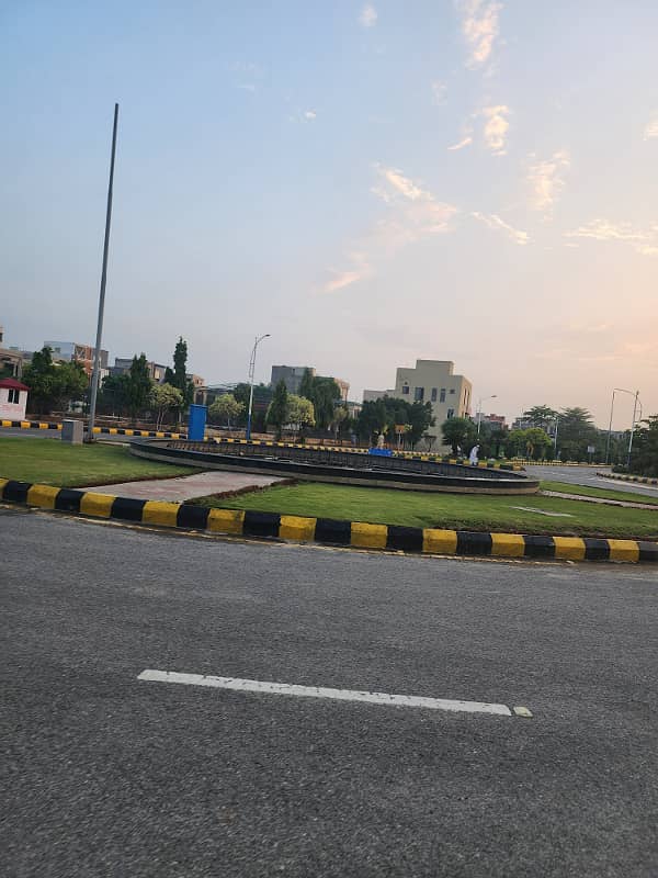 5 Marla Prime Location Plot For Sale In Bahria Nasheman Ferozepur Road Lahore 11