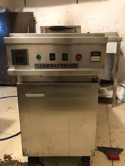 32 litr oil wala fryer brand new