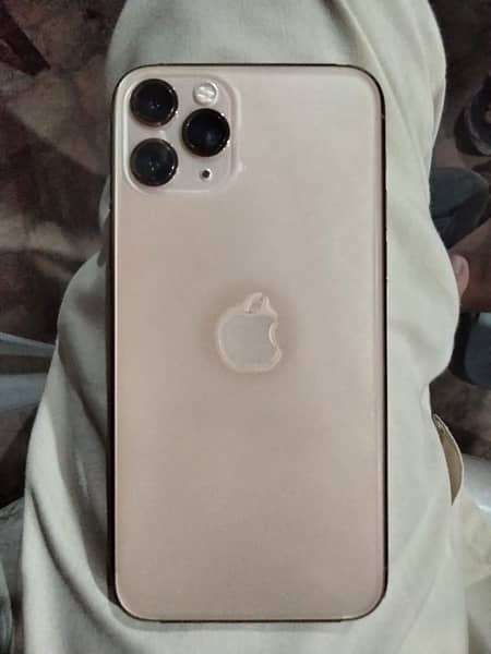 IPhone 11 pro 256GB Golden Colour 3