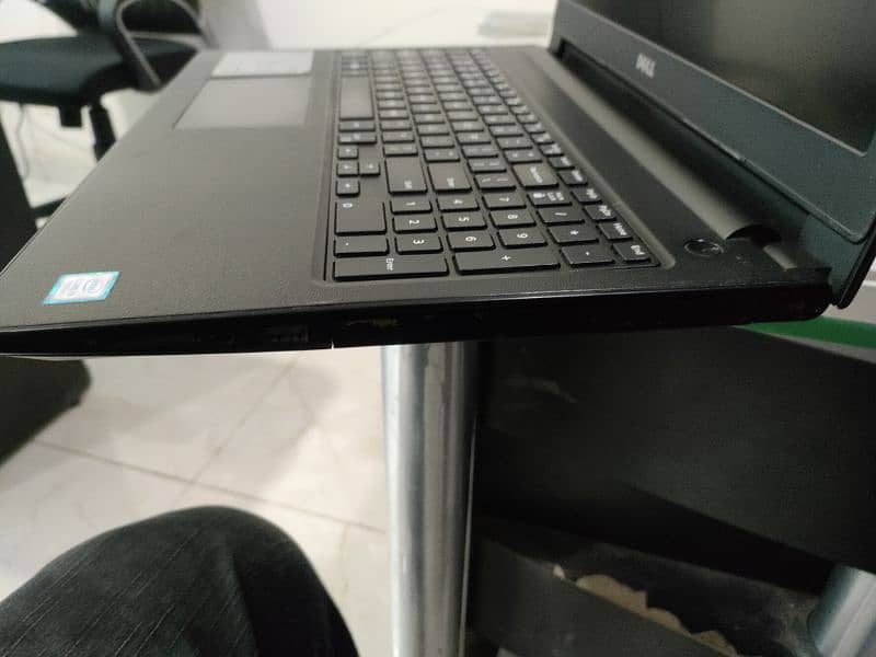 Dell Core i3 7th Gen 1