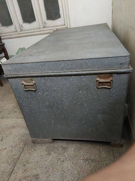 Trunk/Peti/Petti/Paiti/Piti/Storage trunks/Imported/Solid/Strong/Japan 7