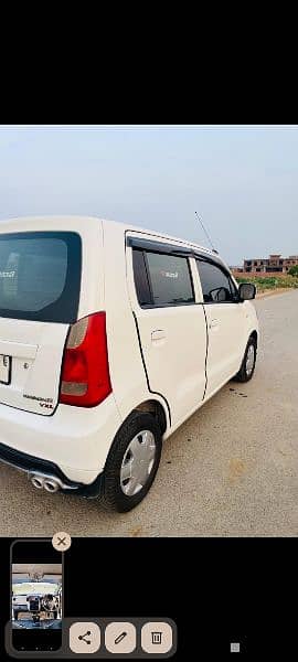 Suzuki Wagon R 2018 4