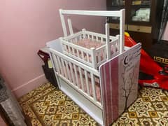 baby cot