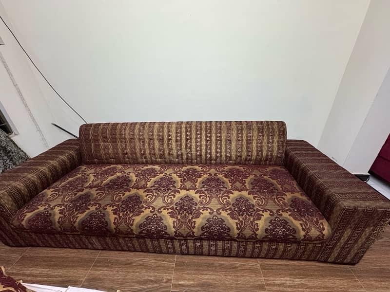 4 seater Sofa 2