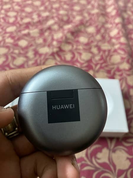 huawei freebuds 4e new and with box and ANC 2