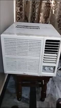 Ac table wala Panasonic company urgent sell. bilkul ok hy. work ok 100%