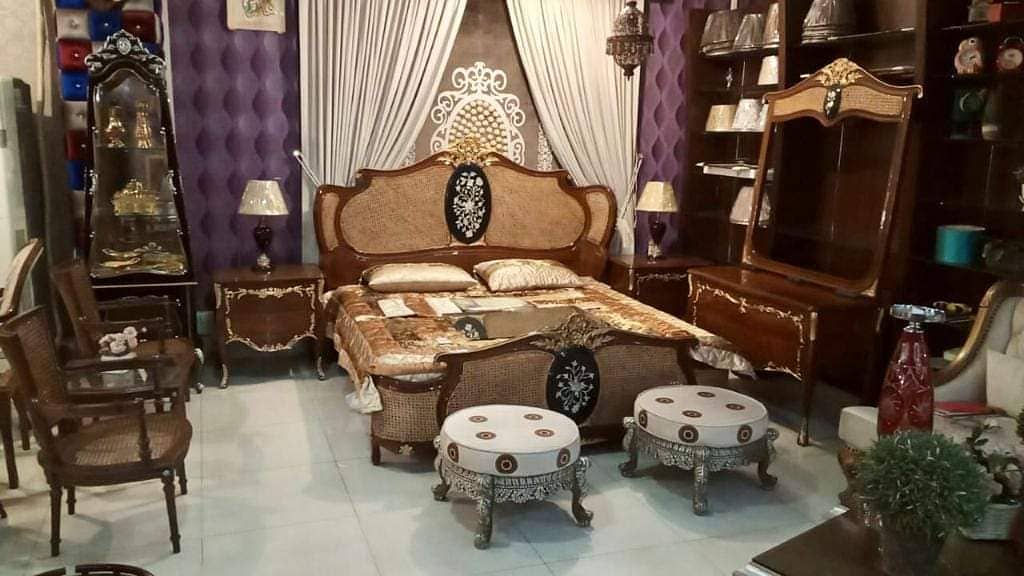 luxury bed/bedset/kingsize double bed/wooden bedset /dressing table 7